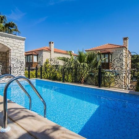 Fedora Otel Алачати Экстерьер фото
