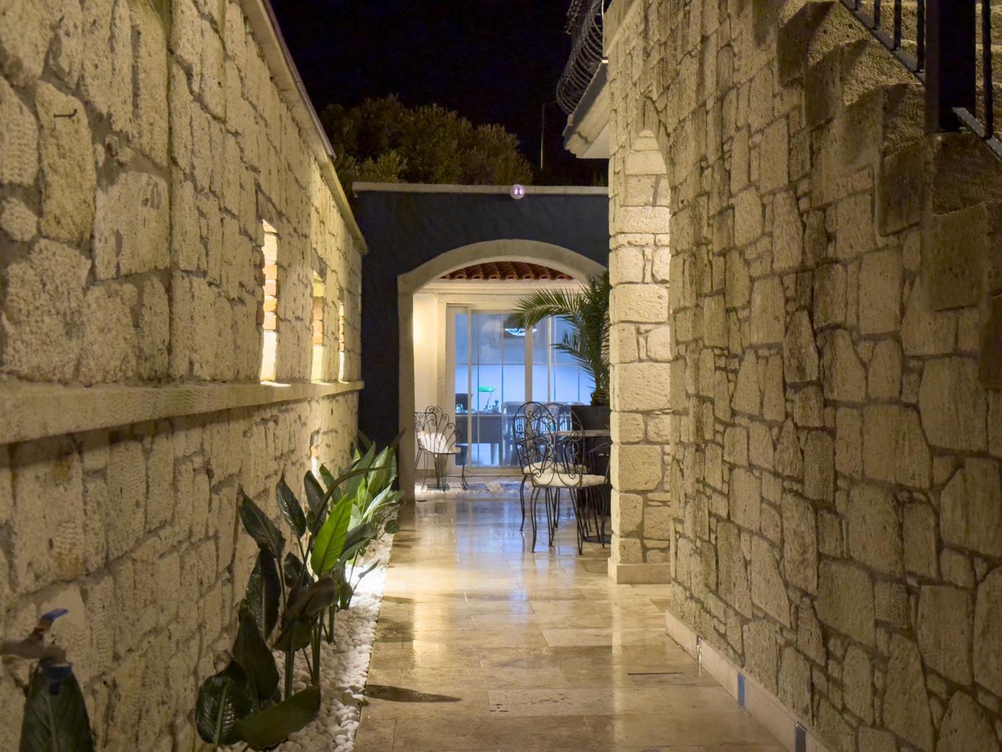 Fedora Otel Алачати Экстерьер фото