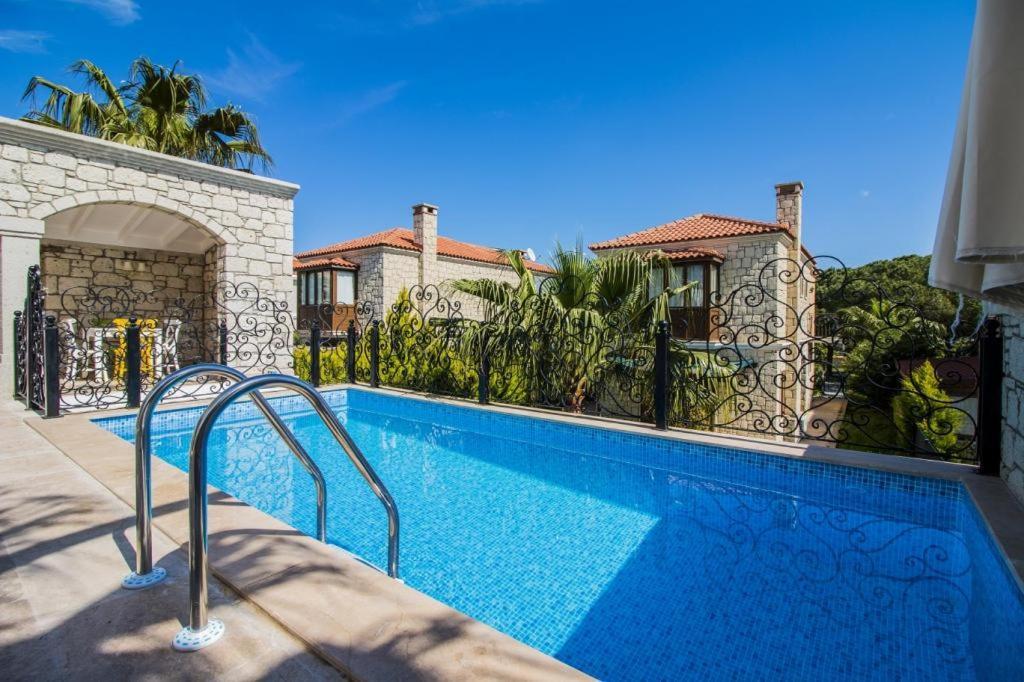 Fedora Otel Алачати Экстерьер фото